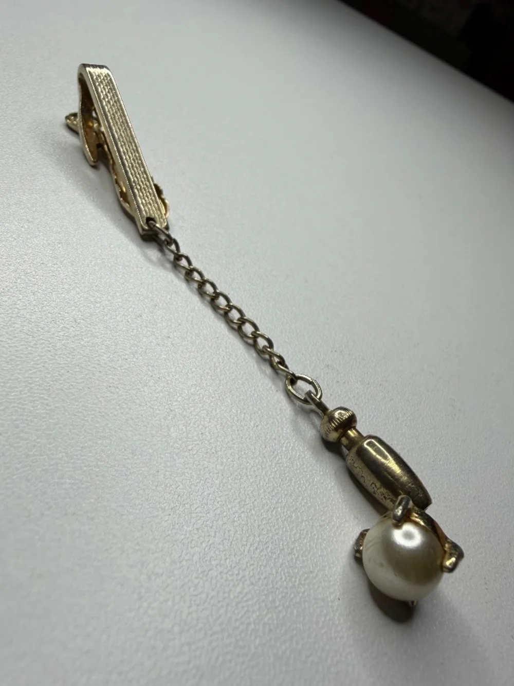 Vintage Gold Tone Hickok USA Tie Clip with Chain & Faux Pearl Drop 3.5